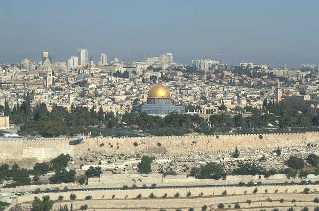 למה צריך שמאי מקרקעין בירושלים?